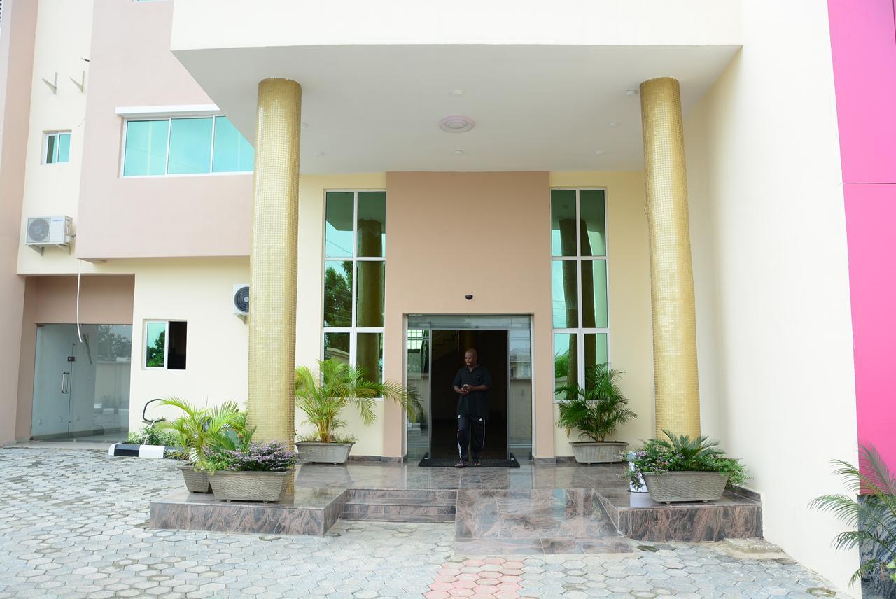 Fawzy Hotel Ibadán Exterior foto